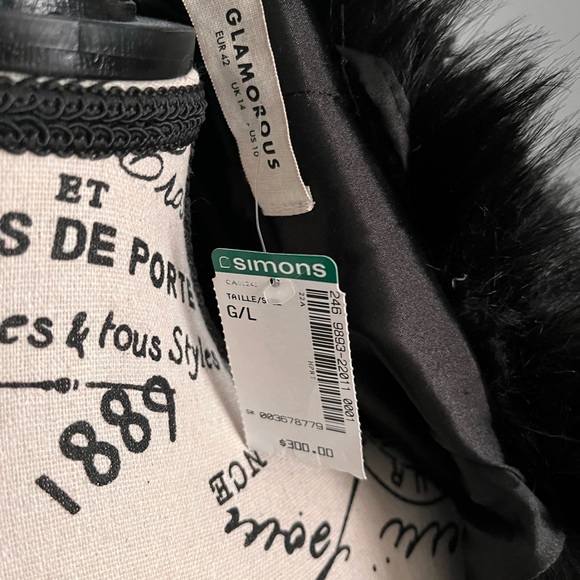 NWT Glamorous Black faux-fur coat - Picture 7 of 7